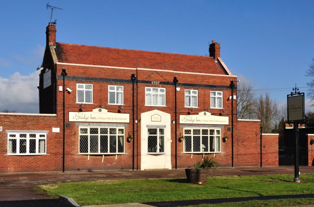 Bridge Inn at Saxilby. (Pub, External, Key). Published on 01-01-1970