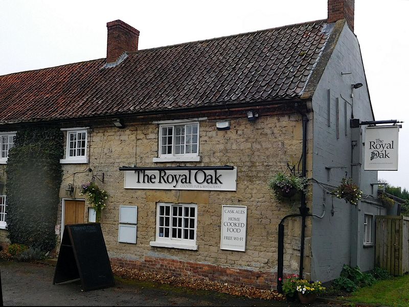 Royal Oak at Scopwick. (Pub, External, Key). Published on 01-01-1970