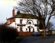 White Swan at Torksey Lock. (Pub). Published on 01-01-1970
