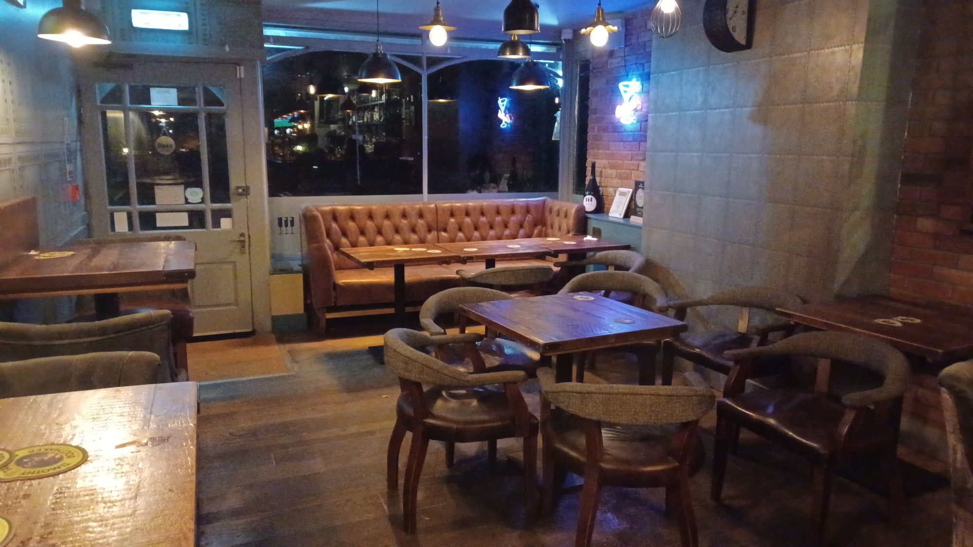 Bar Eleven. (Bar). Published on 01-01-1970