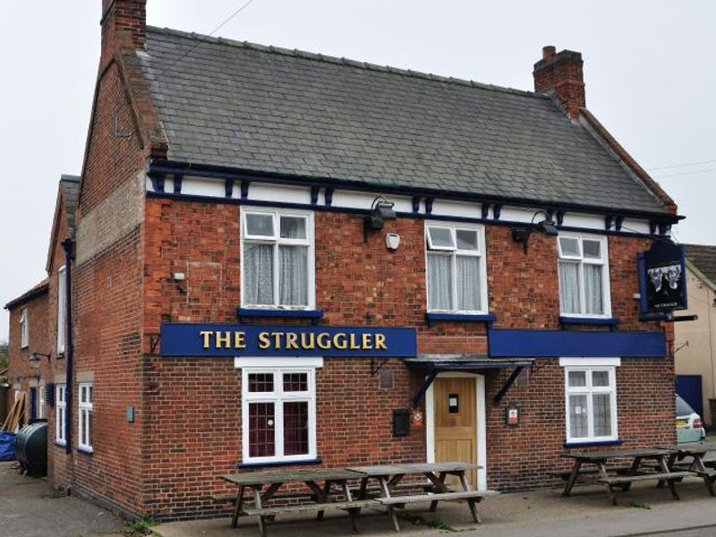 Struggler at Eagle. (Pub, External, Key). Published on 01-01-1970