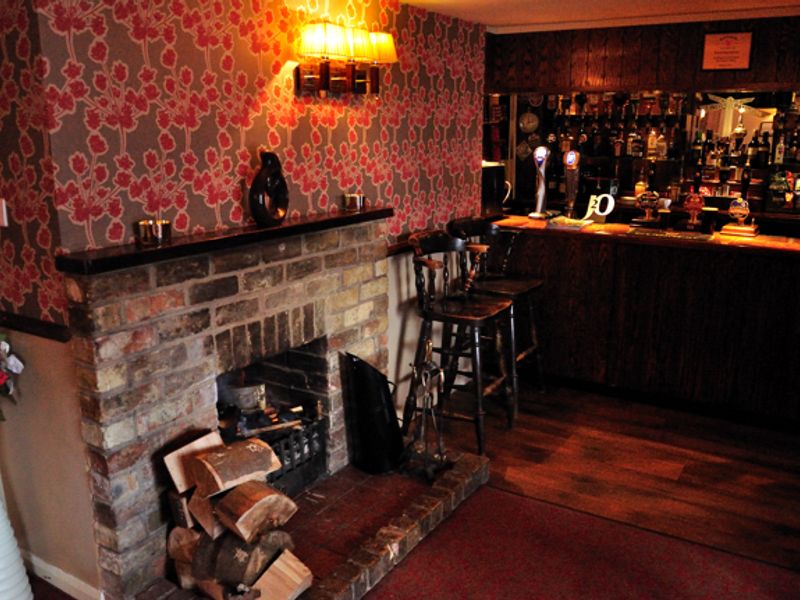 Bar at Cross Roads Inn. (Pub, Bar). Published on 01-01-1970 