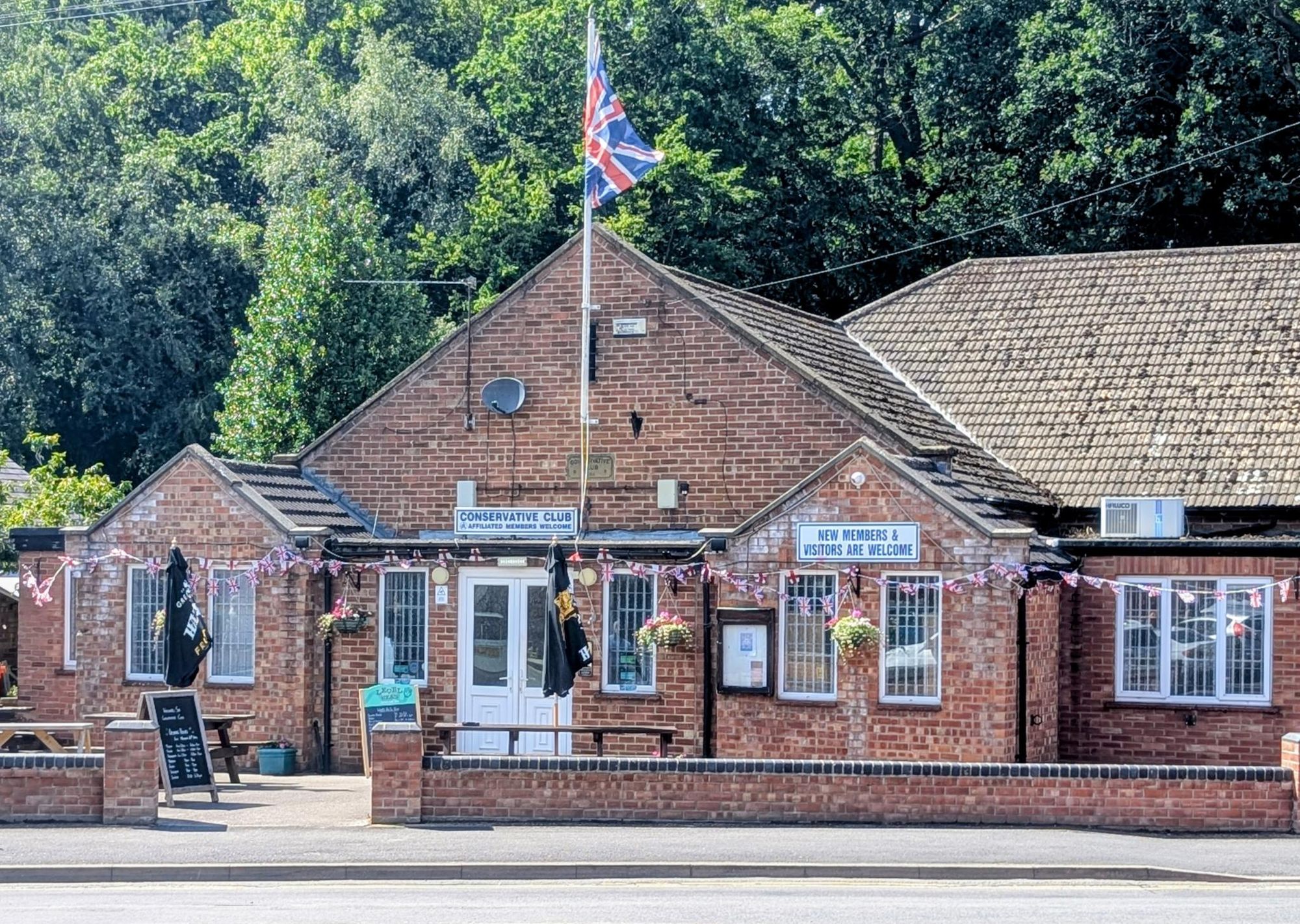 Woodahll Spa Conservative Club. (Pub, External, Key). Published on 06-12-2026