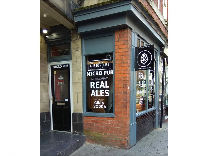 Ale House at Lincoln. (Pub, External, Key). Published on 01-01-1970
