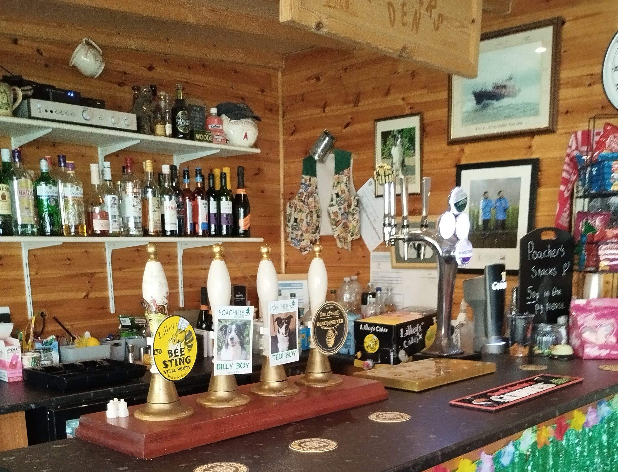 Poachers Den in North Hykeham. (Pub, Bar). Published on 01-01-1970