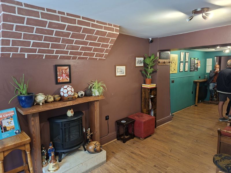 Tiny Tavern in Lincoln. (Pub). Published on 09-12-2026 