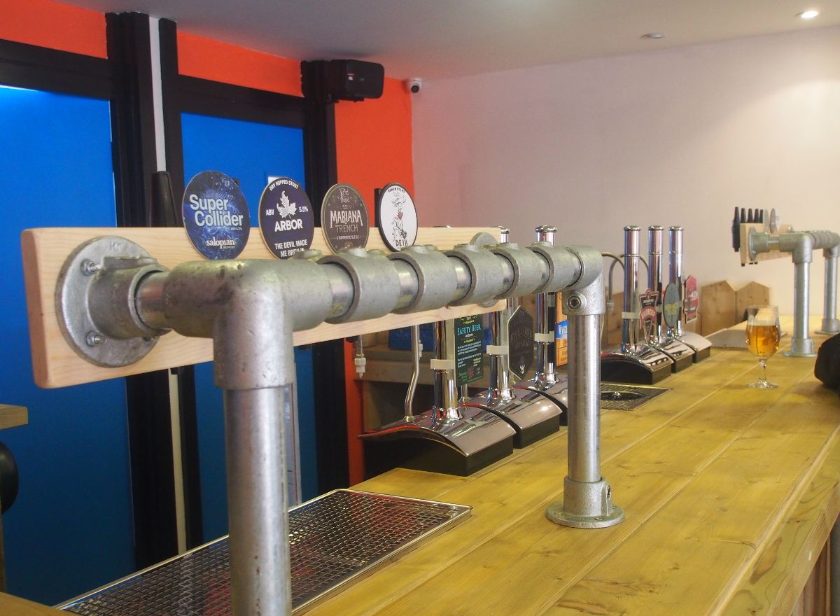 BeerHeadZ at Lincoln. (Pub, Bar). Published on 04-05-2018