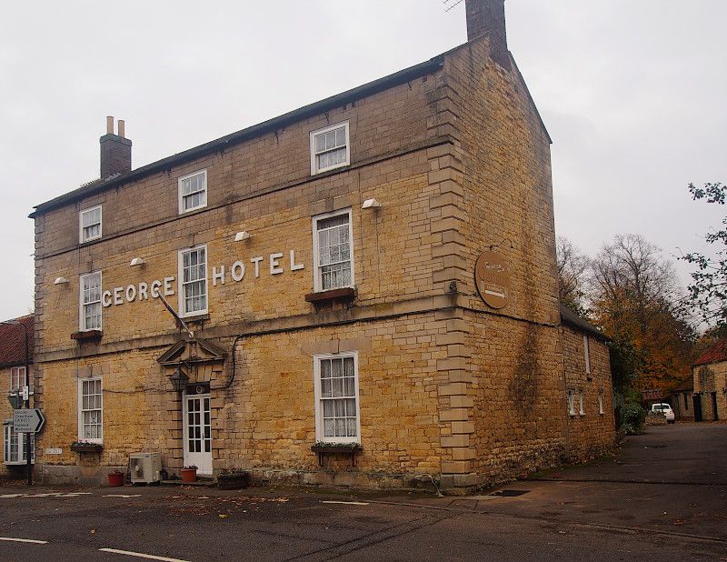 George Hotel at Leadenham. (Pub, External, Key). Published on 11-09-2018