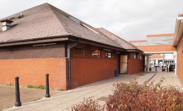 Black Swan at Lincoln. (Pub, External). Published on 01-01-1970