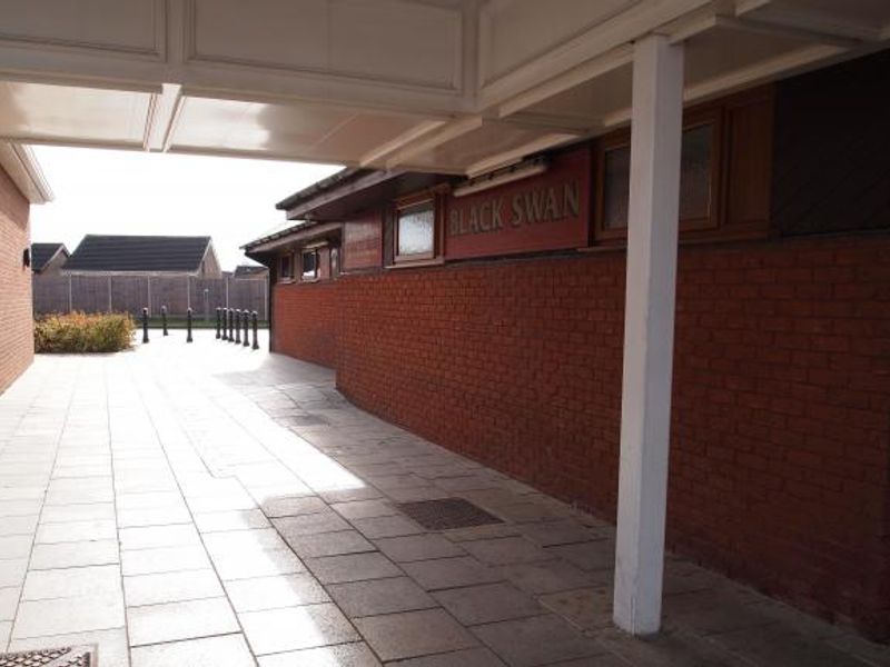 Black Swan at Lincoln. (Pub, External, Key). Published on 01-01-1970