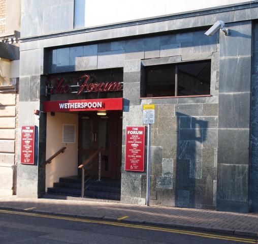 Forum at Lincoln. (Pub, External). Published on 01-01-1970