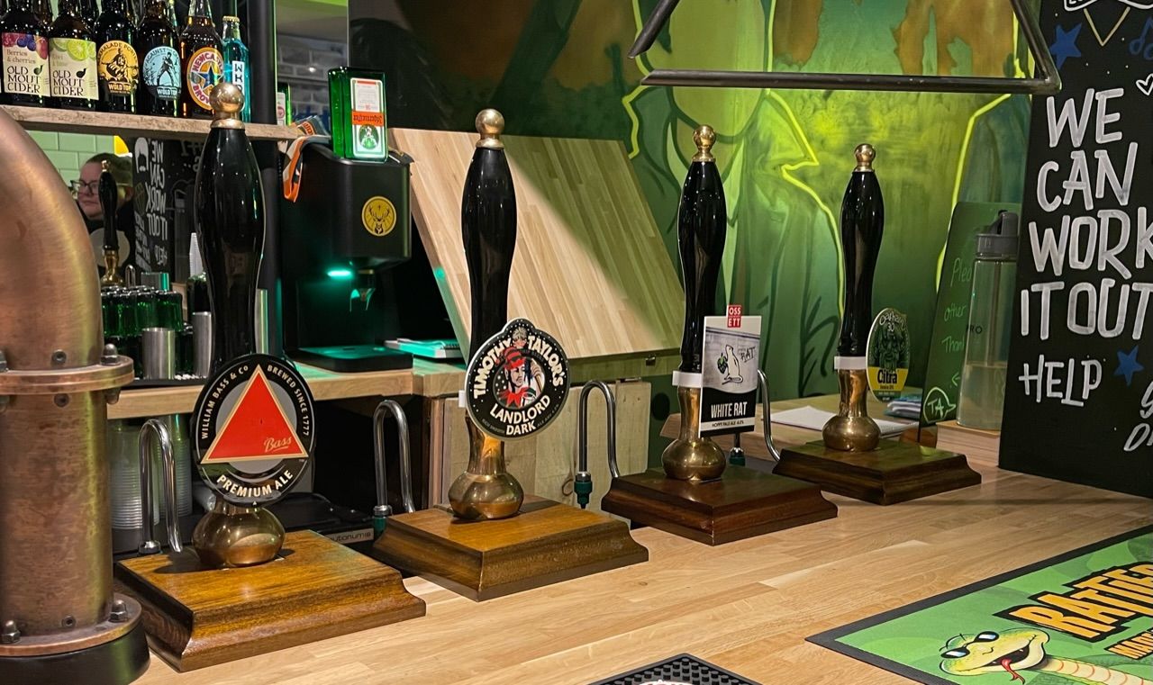 Hand Pulls. (Pub). Published on 02-01-2024