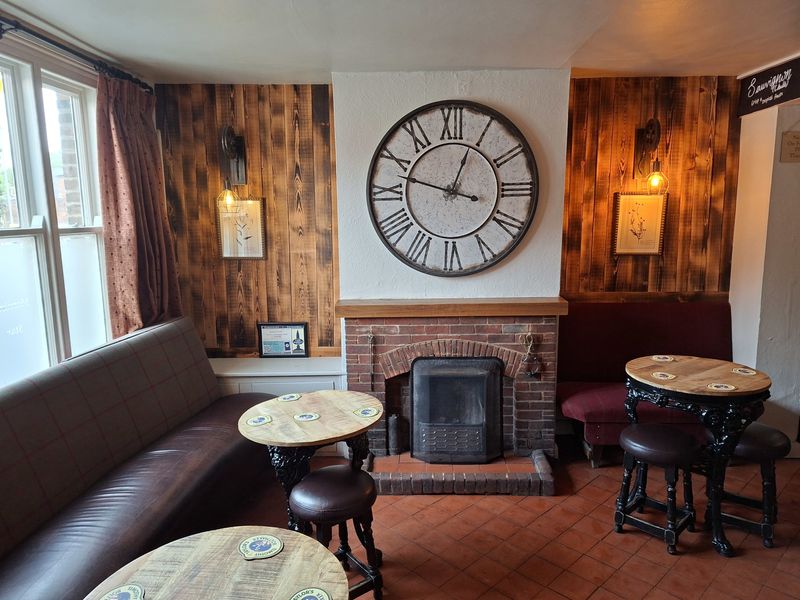 Morning Star in Lincoln. (Pub). Published on 09-12-2026