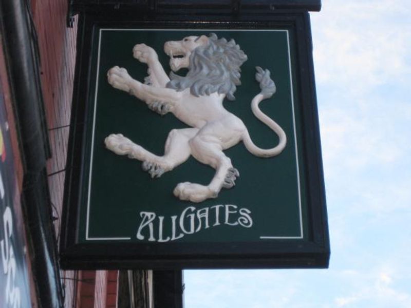 External.3. (Pub, Sign). Published on 28-03-2016 