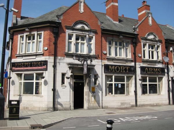 External view 1. (Pub, External). Published on 07-04-2014
