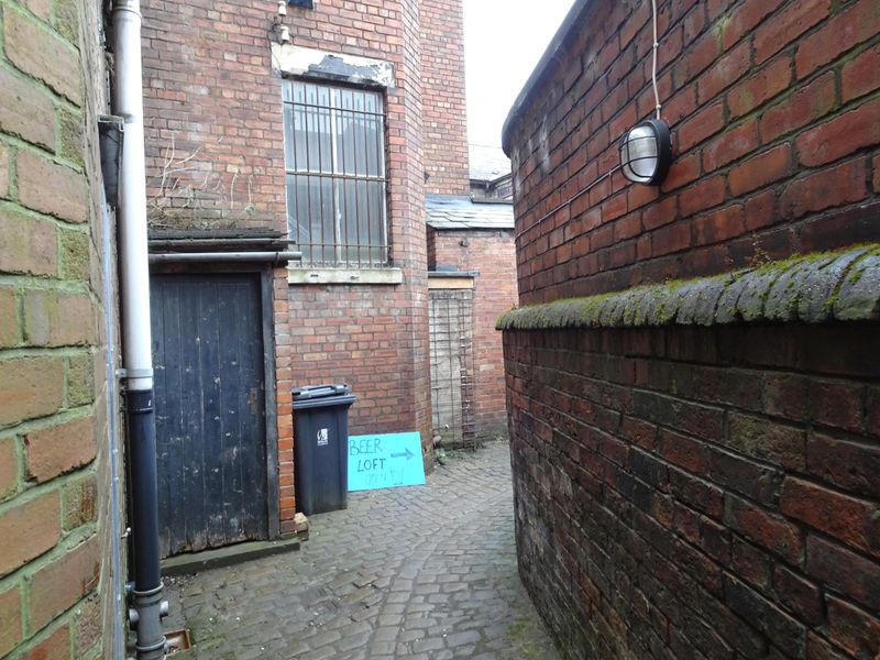 Beer Loft External.2. (Pub, External). Published on 06-03-2018 