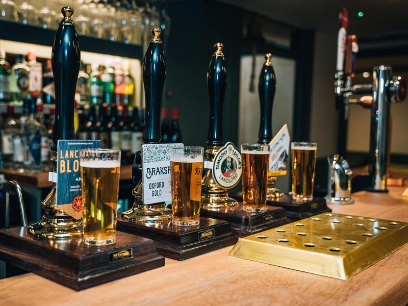 Handpumps 2026. (Bar). Published on 05-04-2026 