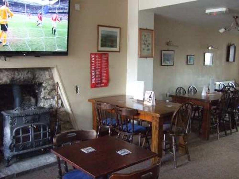 Malt Shovel-Warton--2013-04-01. (Pub). Published on 24-07-2013