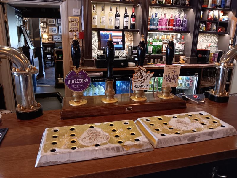 (Pub, Bar). Published on 24-05-2025 