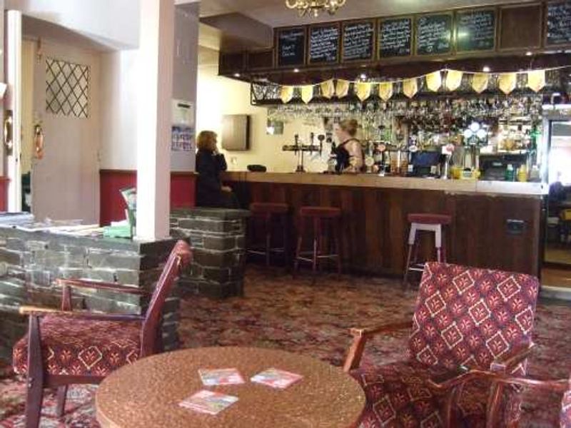 Silverdale-Silverdale--2013-04-01. (Pub). Published on 24-07-2013 