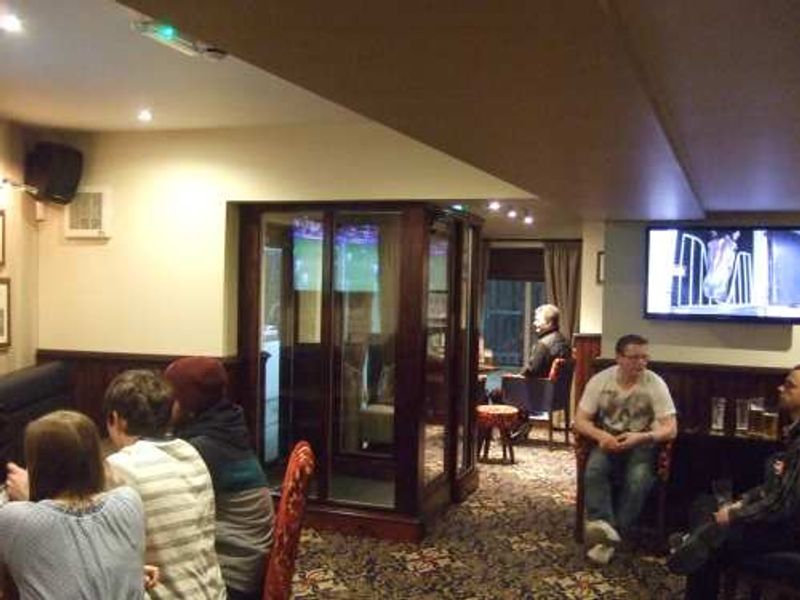 Bull-Morecambe--2013-01-15. (Pub). Published on 24-07-2013 