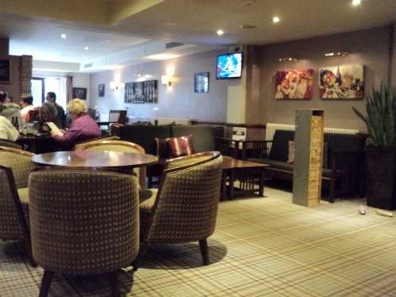 Lancaster House Hotel (Lancaster). (Pub). Published on 03-05-2014 