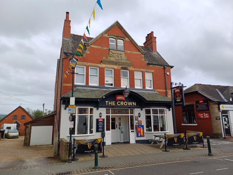 Crown, Garstang, May 2024 (Adrian Smith). (Pub, External, Key). Published on 19-05-2024
