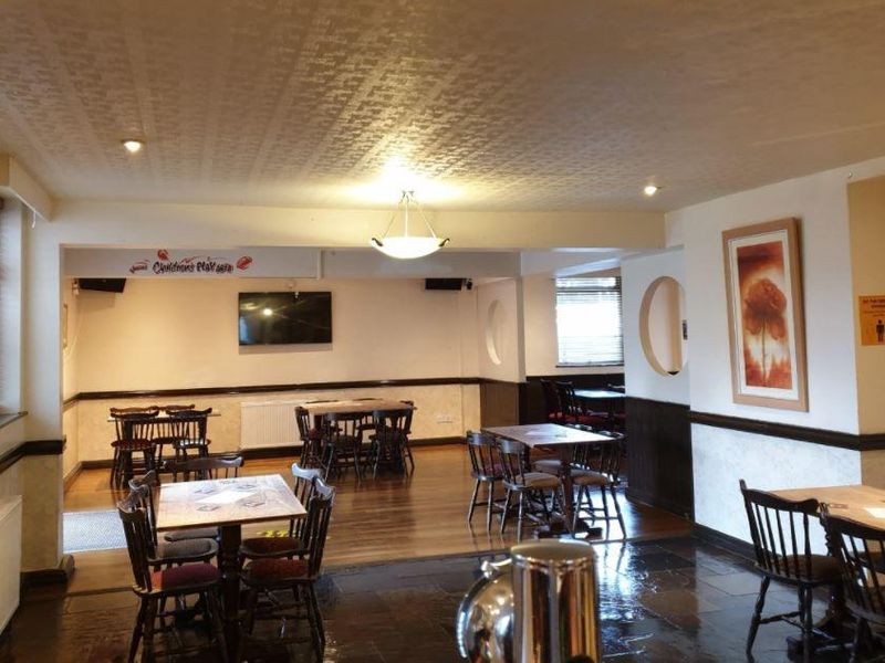 (Pub, Bar). Published on 26-02-2021 