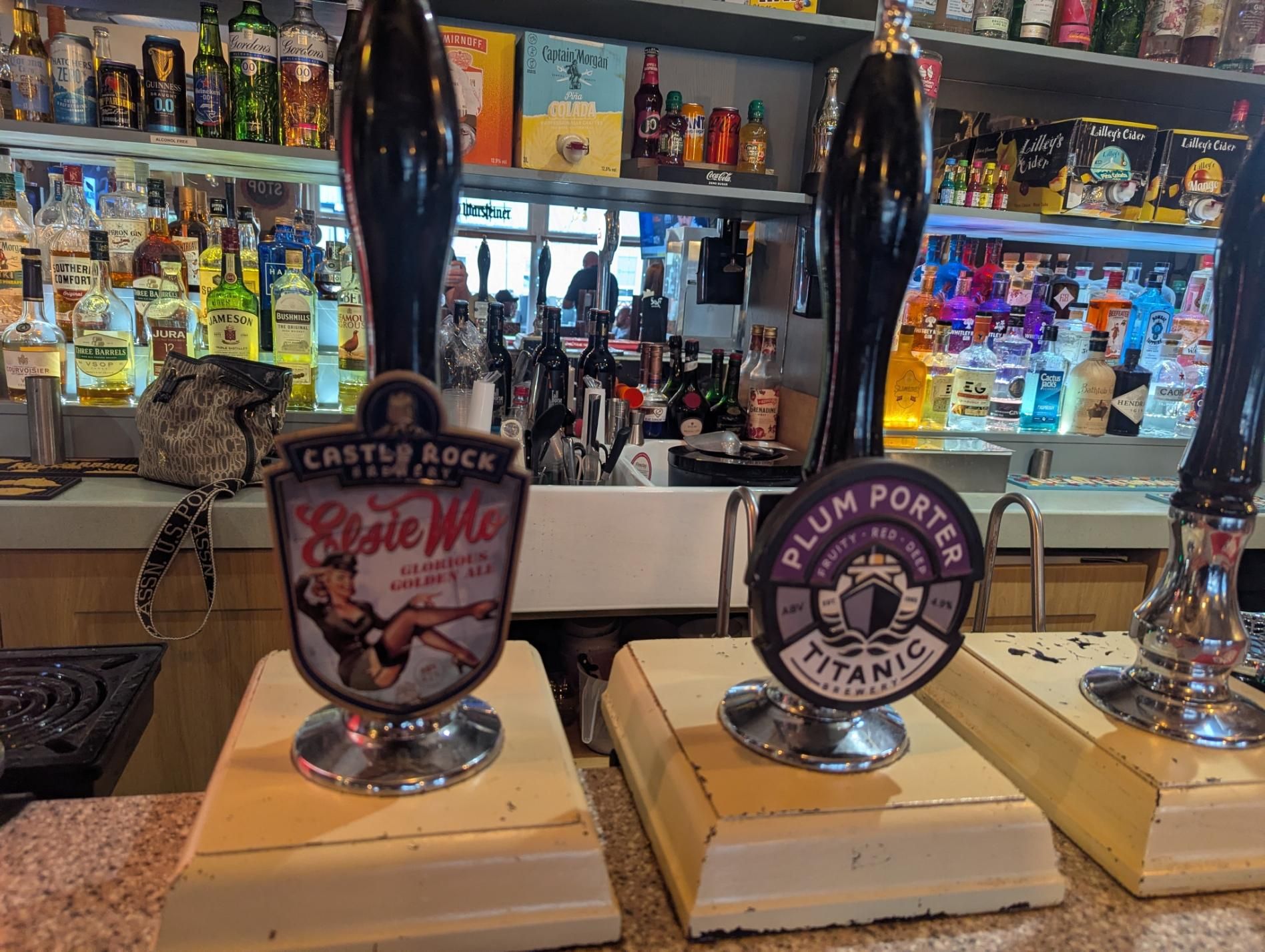 Ginger Giraffe Handpulls. (Bar). Published on 07-05-2026