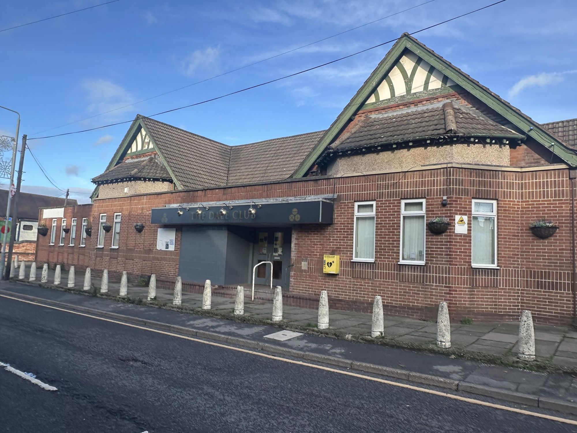 (Pub, External, Key). Published on 13-11-2025