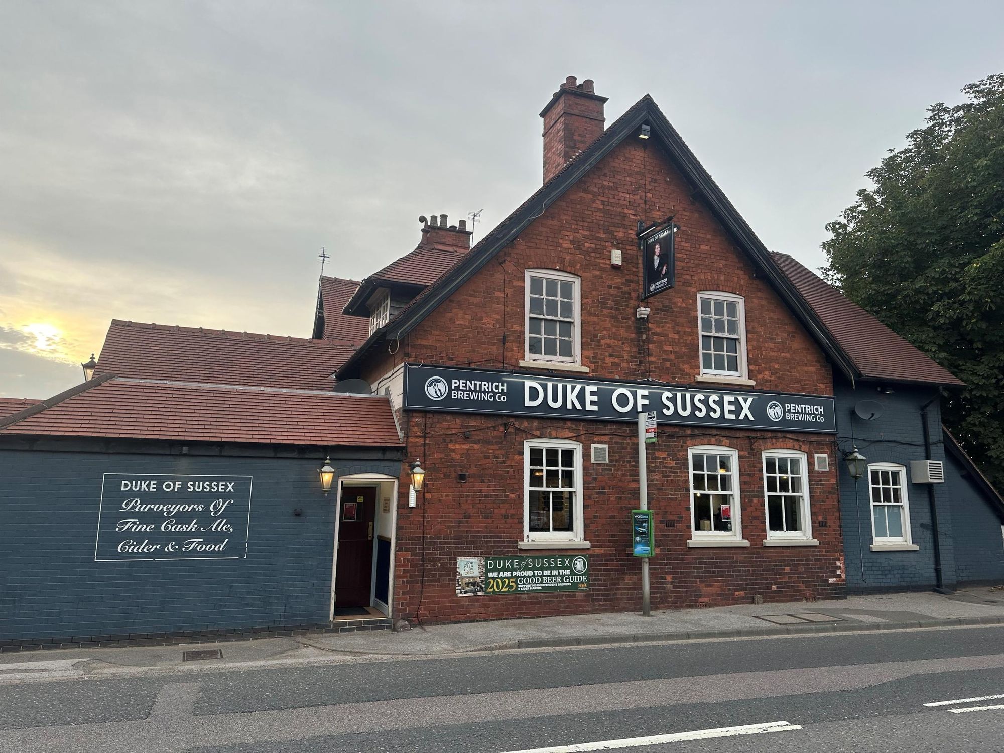 (Pub, External, Key). Published on 12-08-2025