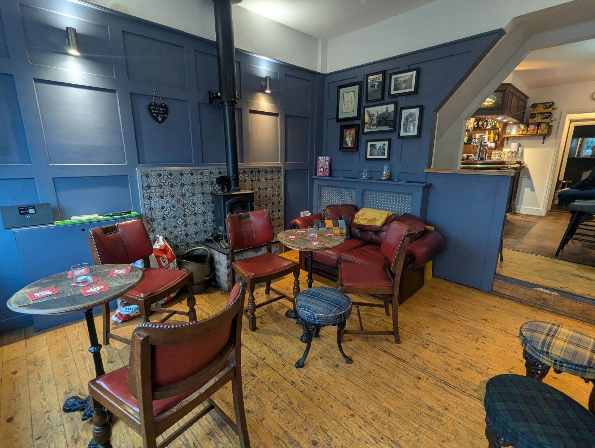 Moody Squires Entrance. (Pub). Published on 16-01-2026