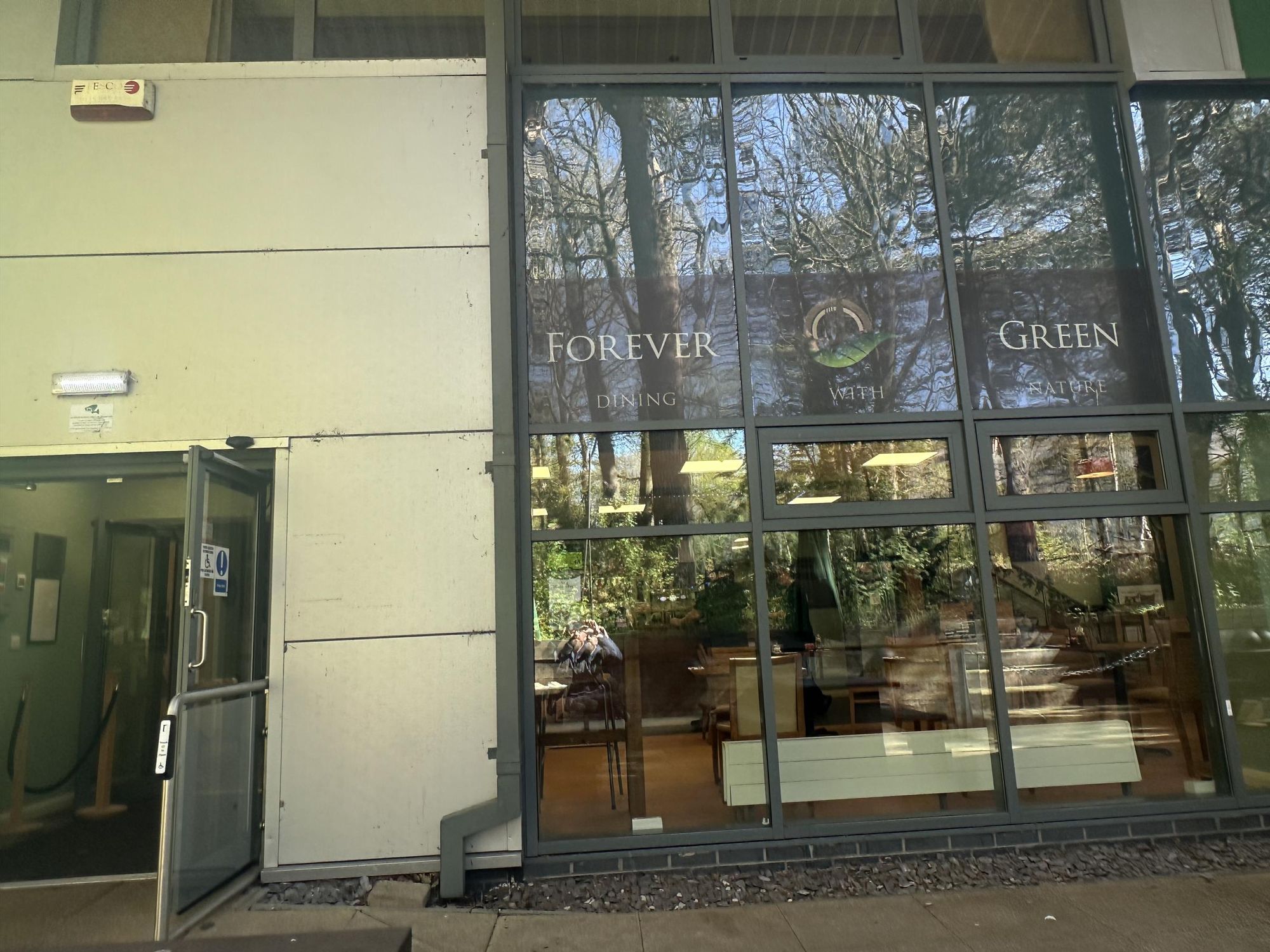 (Pub, External, Key). Published on 24-04-2026