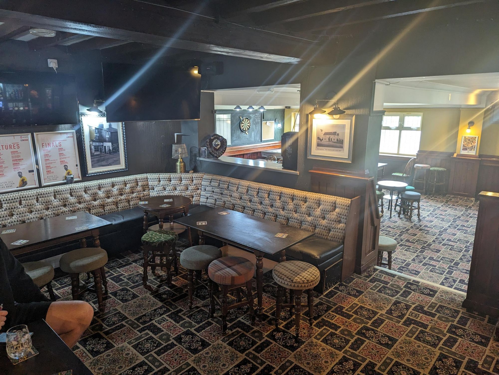 Bar room. Published on 04-05-2024