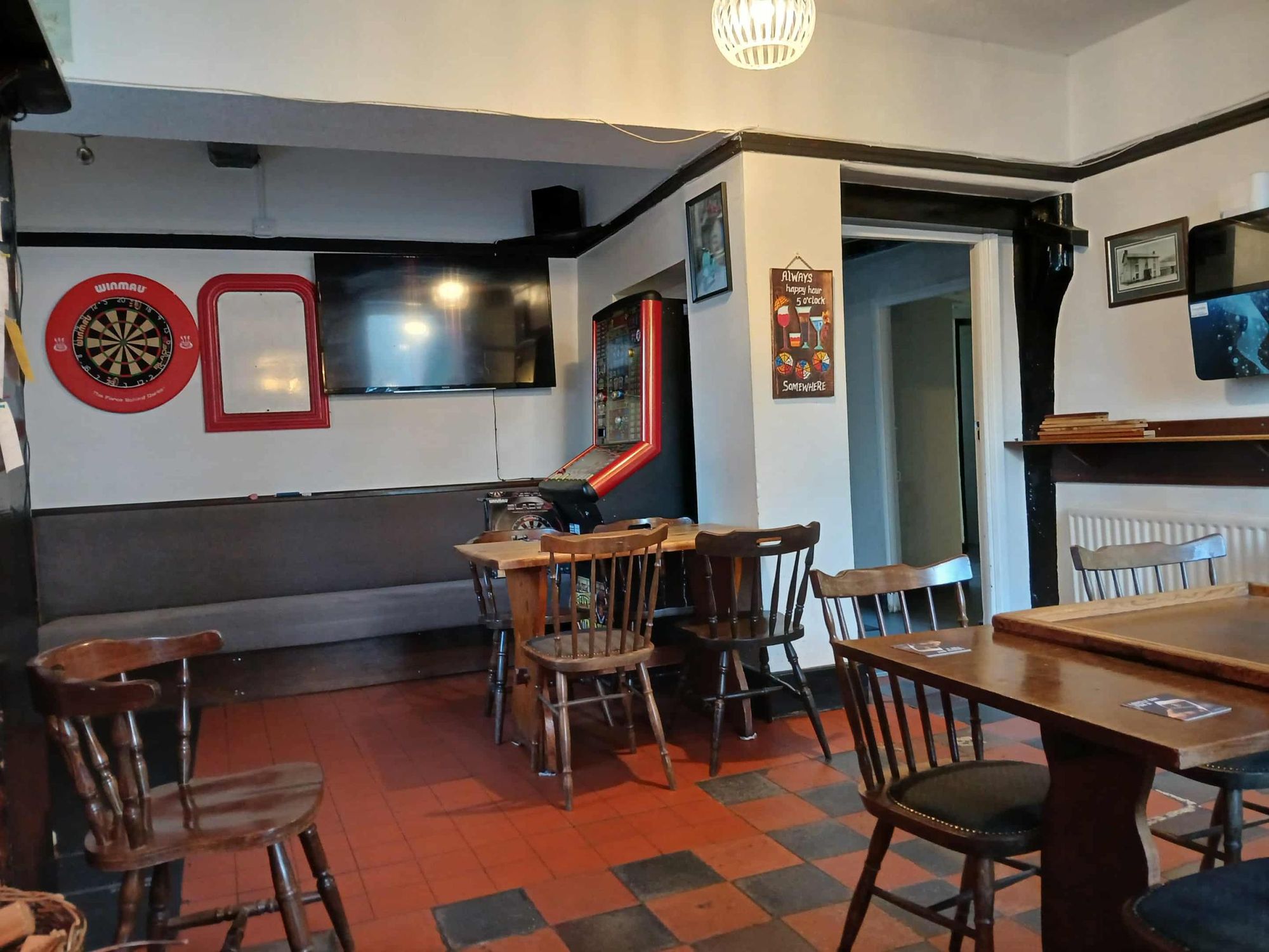 (Bar). Published on 12-10-2025