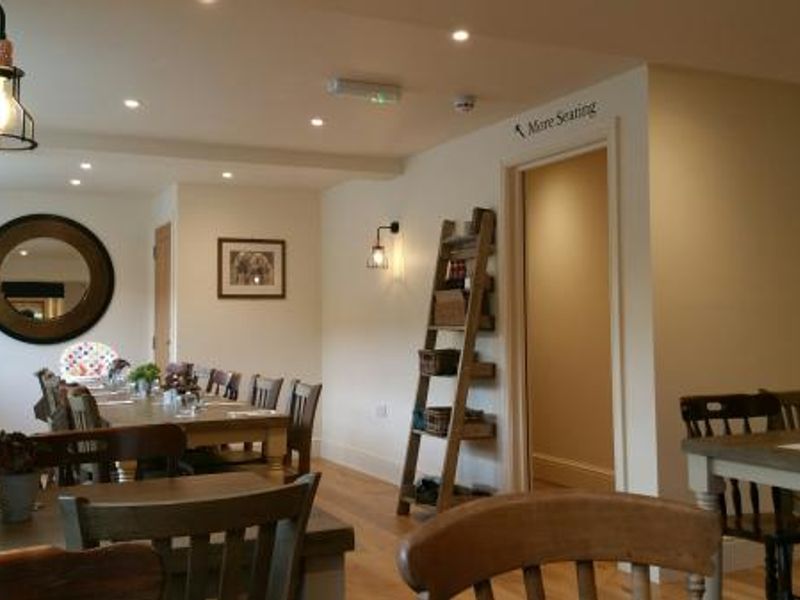 (Restaurant). Published on 01-09-2018 
