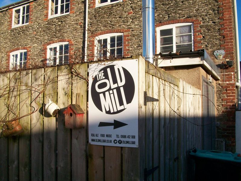 (Sign). Published on 22-02-2017