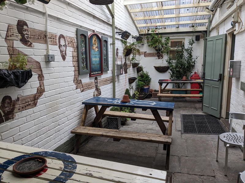 (Pub, Garden). Published on 28-01-2024