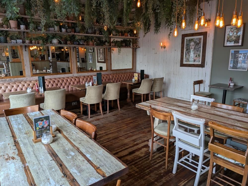 (Restaurant). Published on 05-10-2025