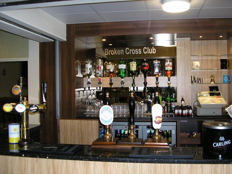 (Pub, Bar). Published on 10-04-2021 