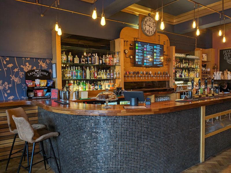(Pub, Bar). Published on 28-01-2024