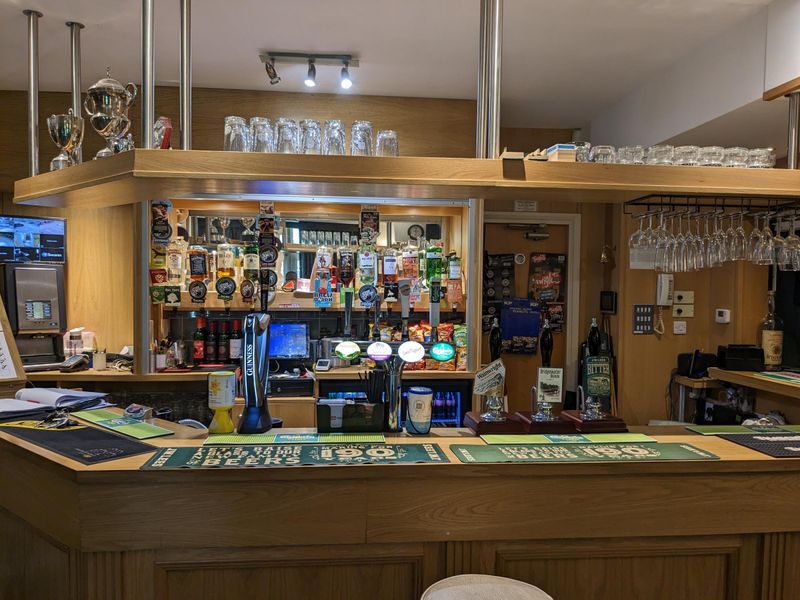 (Bar). Published on 17-05-2023