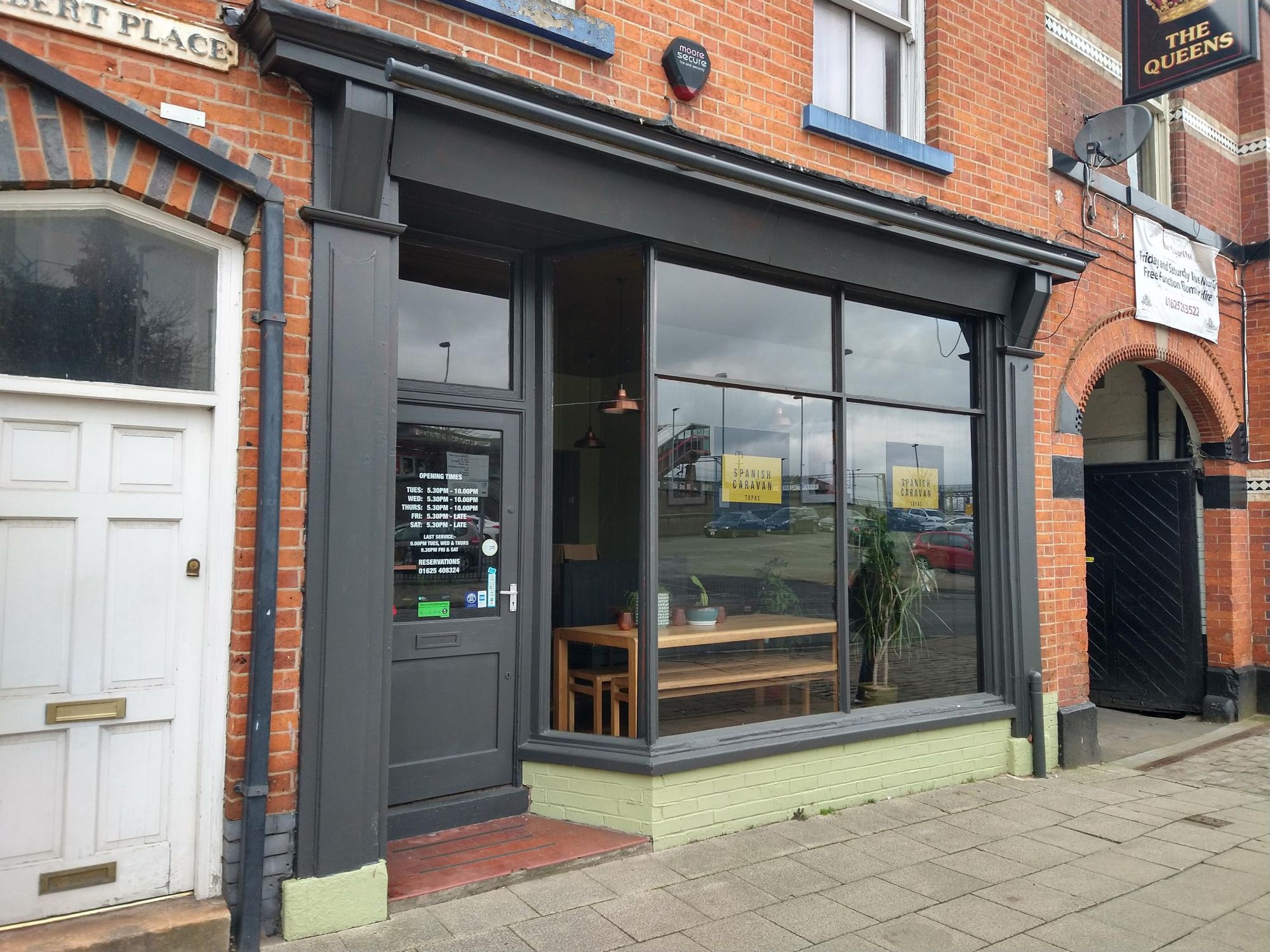 (External, Restaurant, Key). Published on 04-03-2021