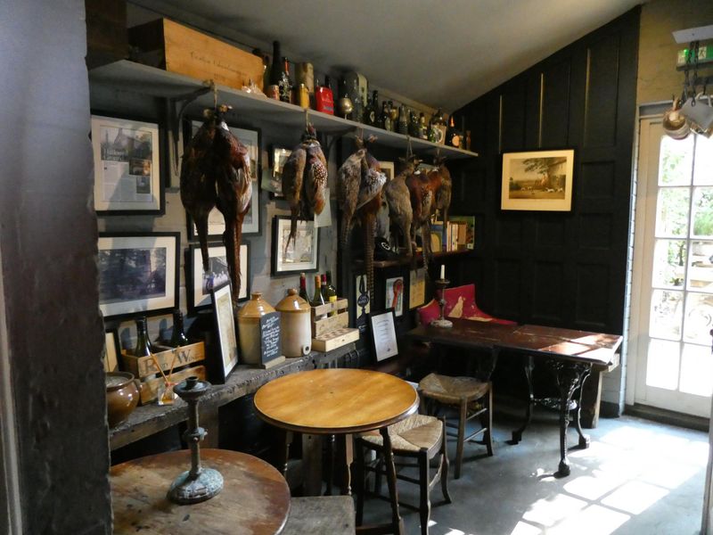 Mallory Room. (Pub). Published on 27-04-2022 