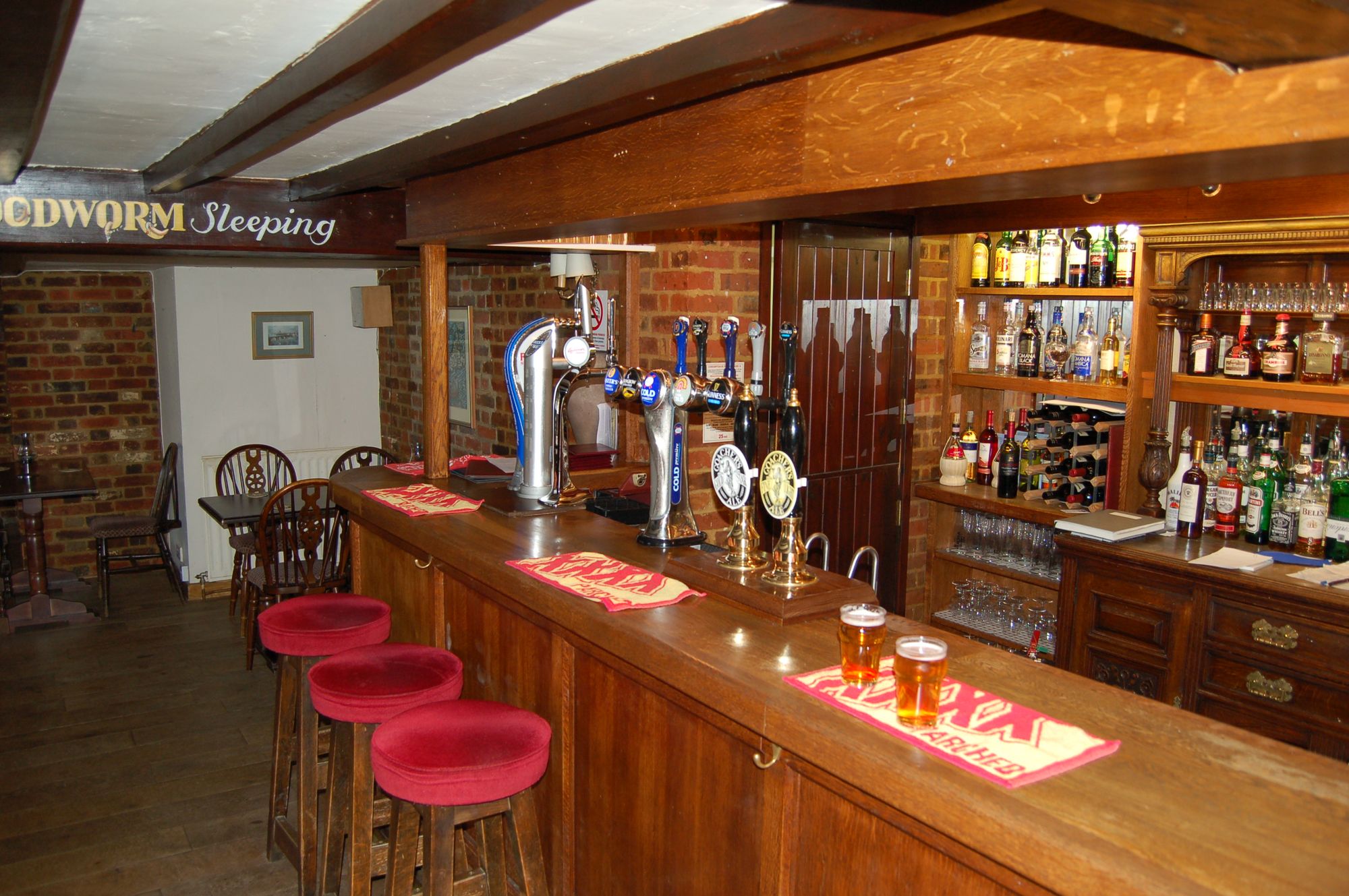 Harrow Inn (bar) - Lenham. (Pub). Published on 23-05-2013