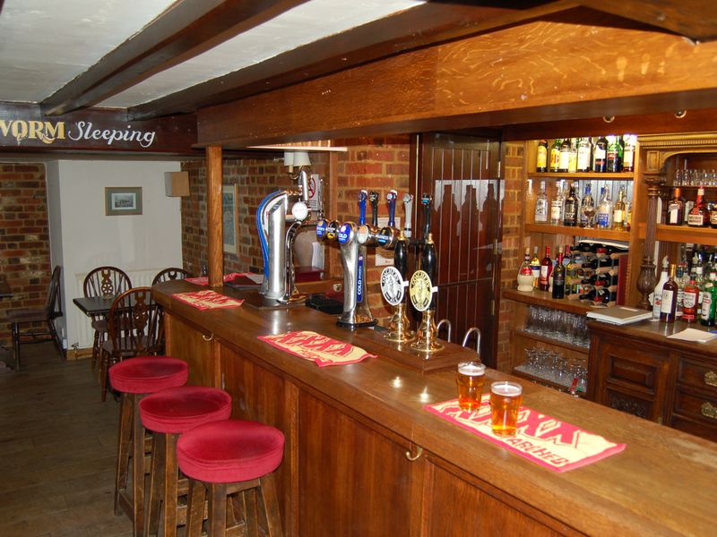 Harrow Inn (bar) - Lenham. (Pub). Published on 23-05-2013