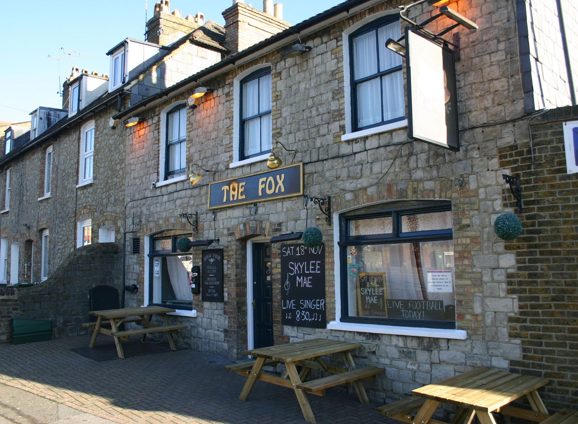Fox-Maidstone (2). (Pub, External). Published on 20-11-2017