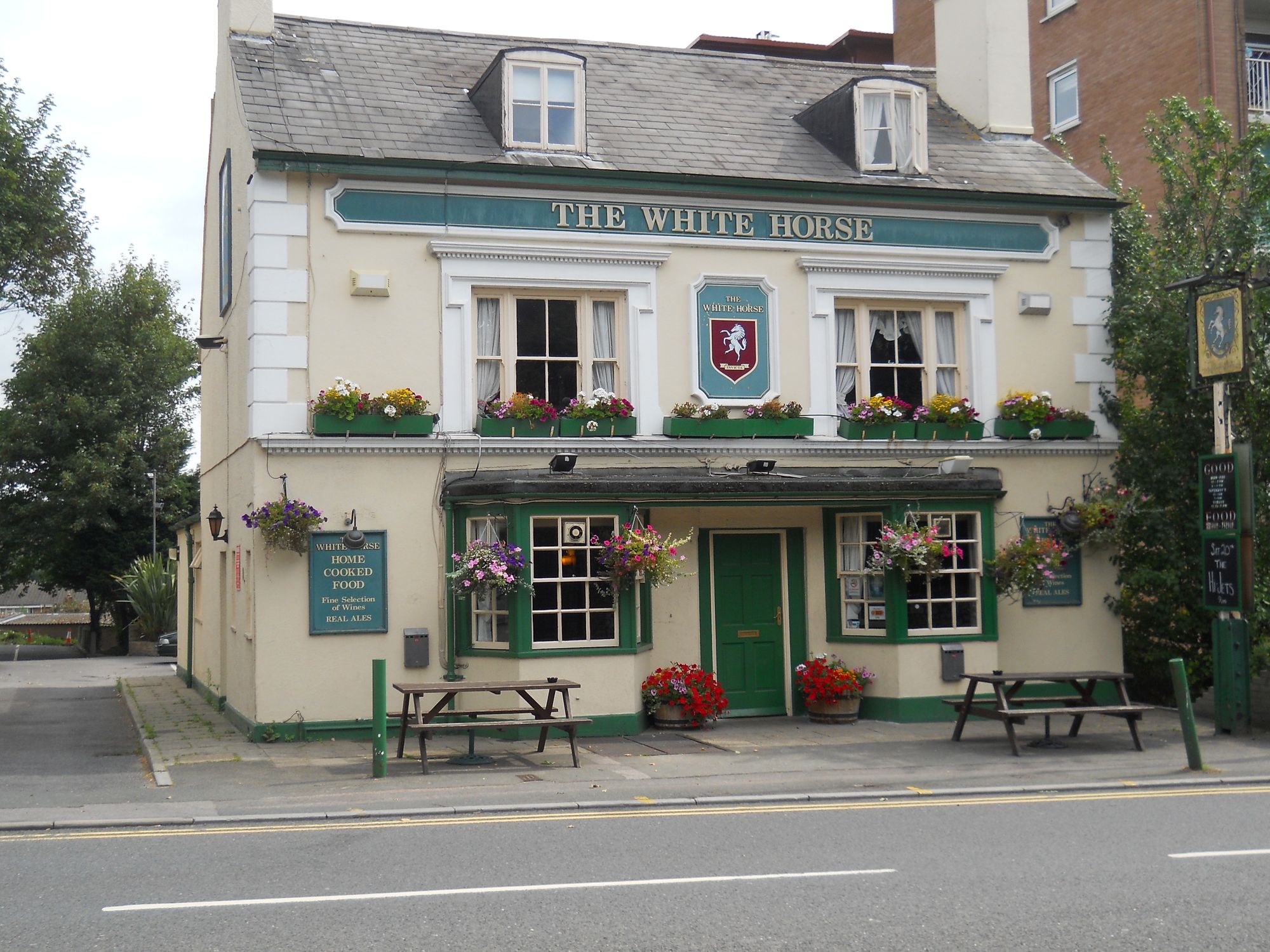 White Horse - Maidstone. (Pub, External, Key). Published on 05-05-2013
