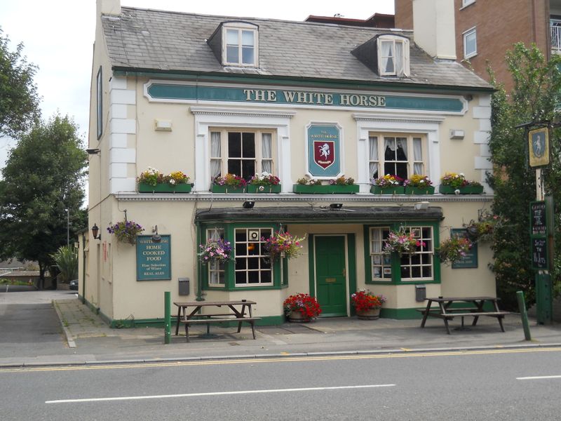 White Horse - Maidstone. (Pub, External, Key). Published on 05-05-2013