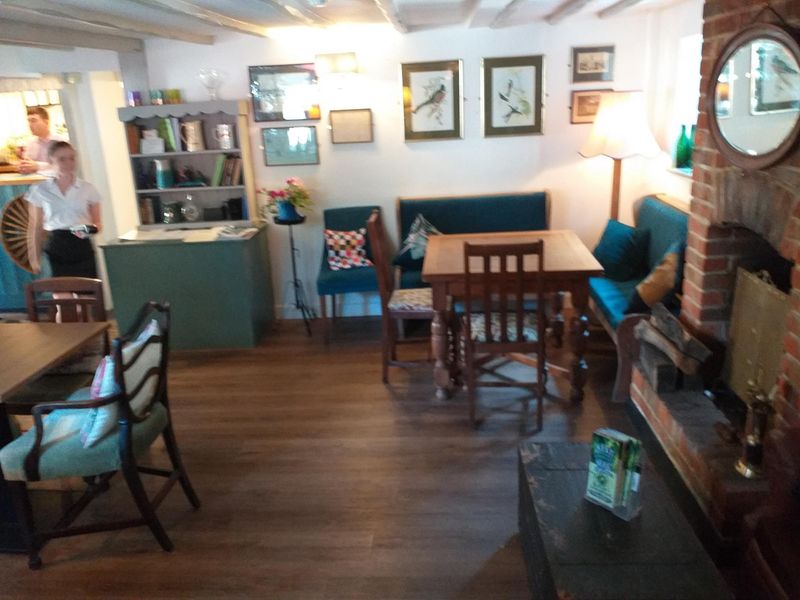 Plough (Bar area) - Trottiscliffe. Published on 19-09-2021